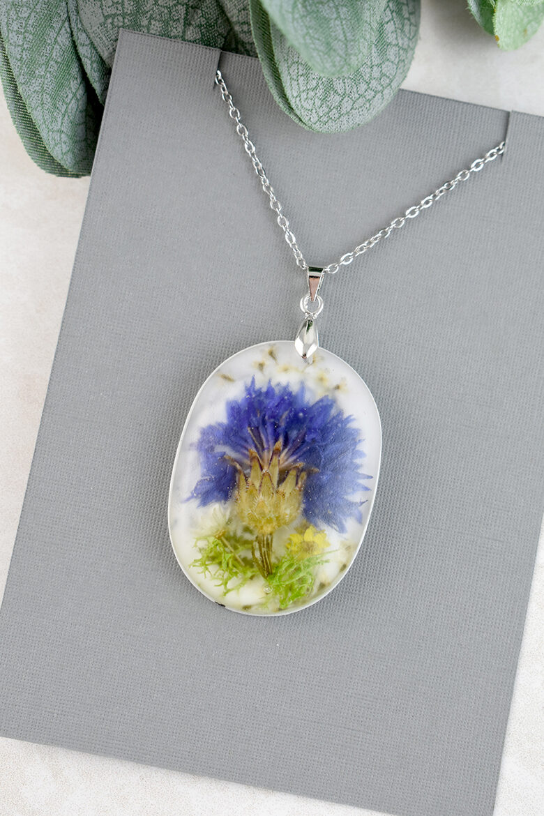 Latvian design pendant with cornflower