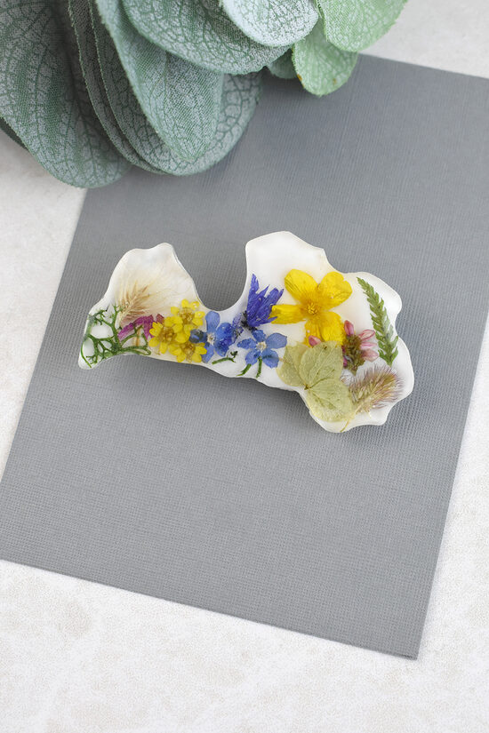 Latvian flowers jewelry