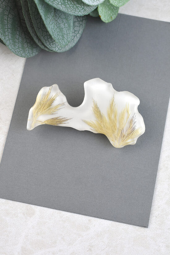 Natural flowers jewelry