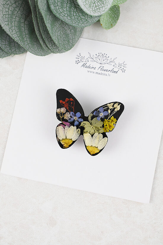 Butterfly pin 