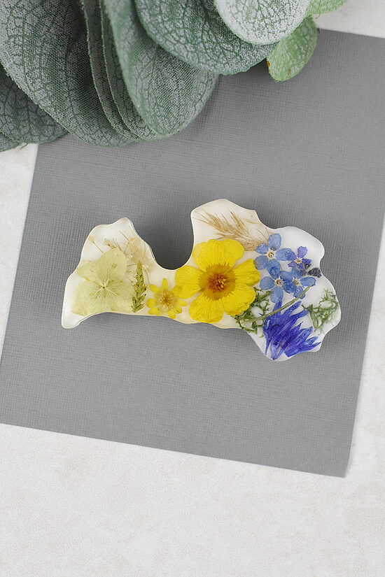 Latvian brooch pin