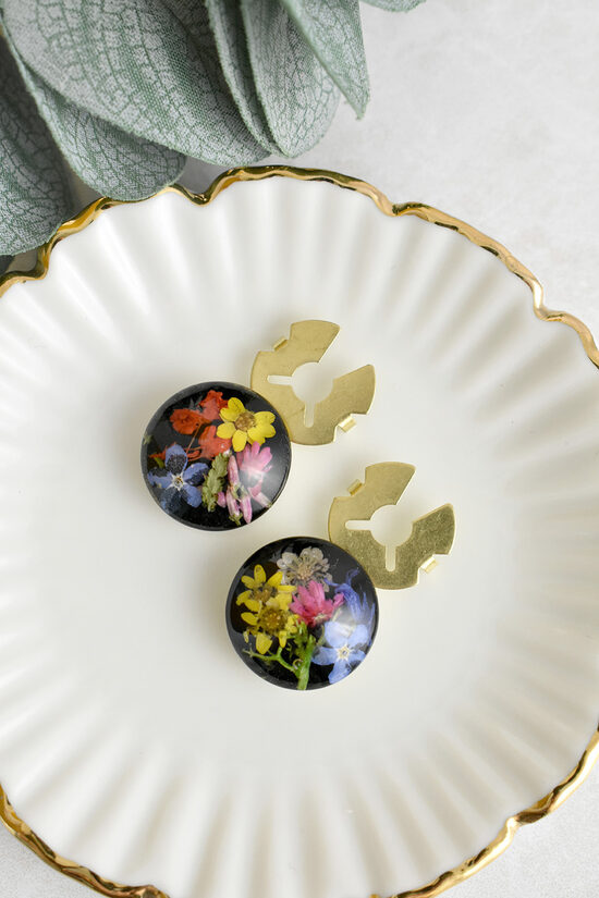Flower button cover