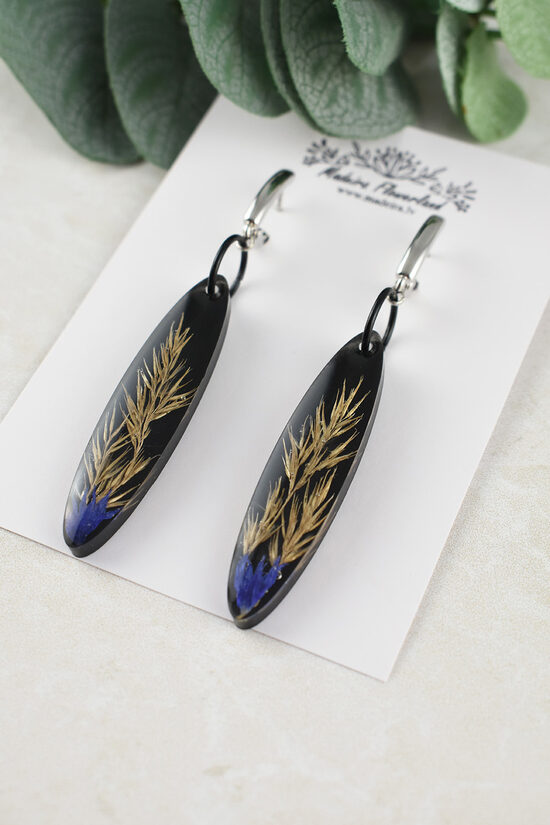 Gari auskari ar smilgām un rudzupuķēm