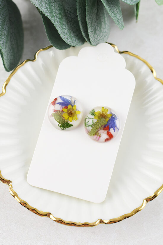 Nagliņu auskari ar īstiem ziediem