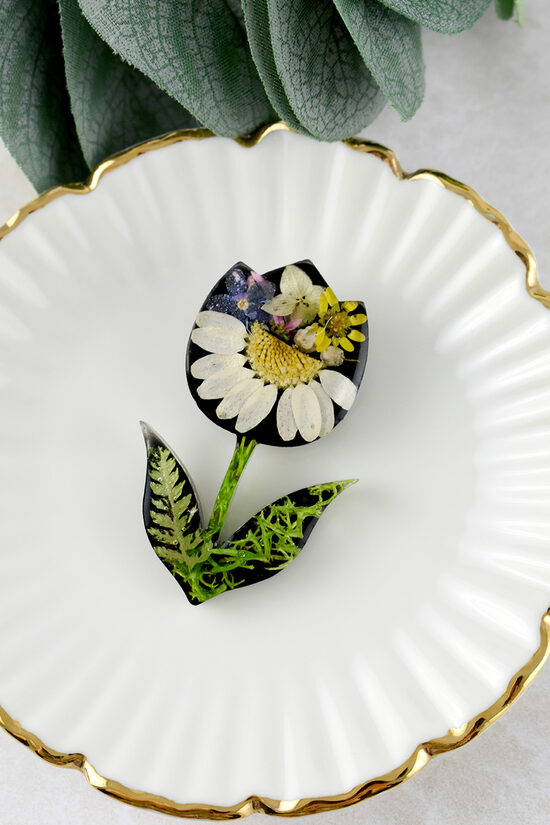 Tulip Brooch Pin