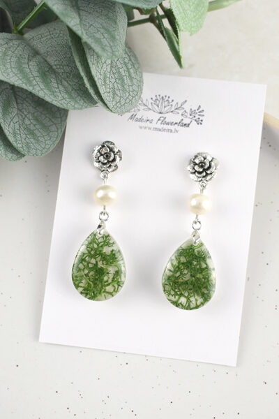 Auskari ar dabīgo pērli un sūnām