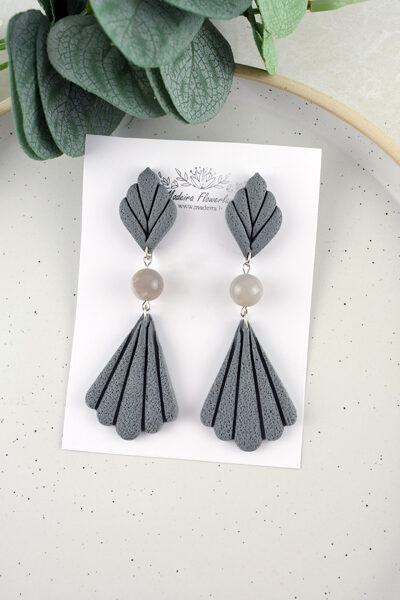 Pelēki eleganti auskari