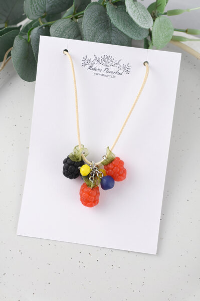 Necklace with berries