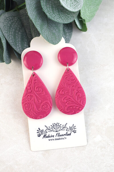 Rozā auskari ar tekstūru